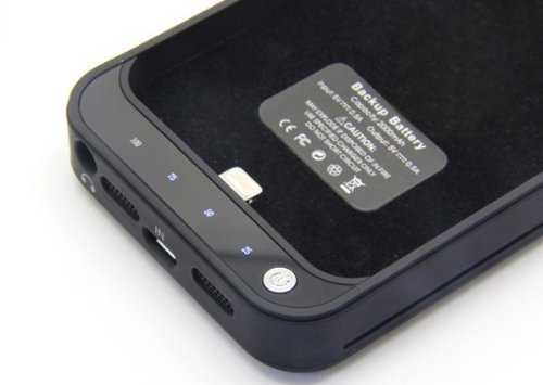 【売ってた】Lightningケーブル不要のiPhone5用バッテリー内蔵ケース