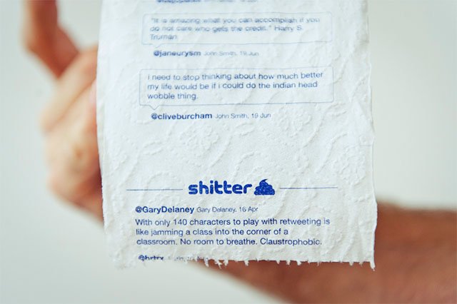 Twitterのタイムラインをトイレットペーパーに！？「Twitter Feed Toilet Paper」
