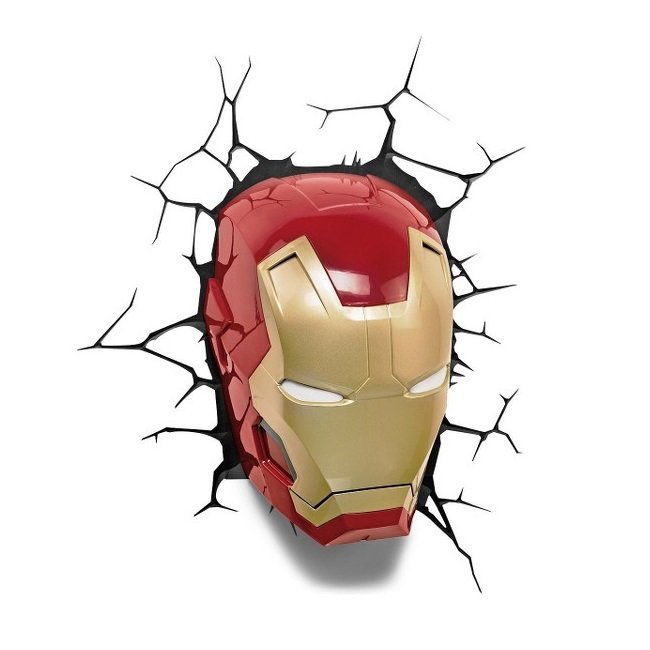 アイアンマンの顔面が壁から飛び出してきたようなライト「Iron Man Mask 3D Deco Light」