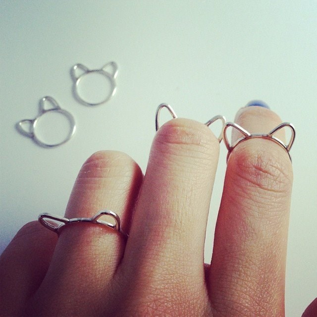 なんだこれ可愛い！猫耳型の指輪「Silver Cat Ears Ring」