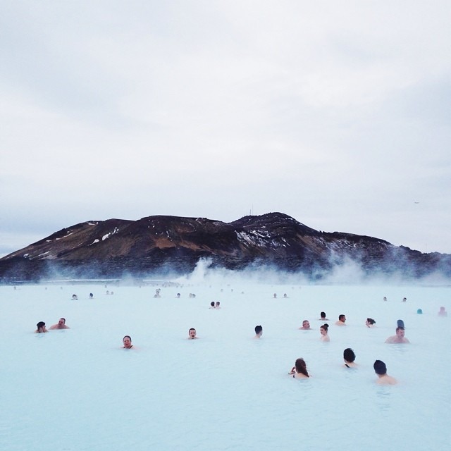 アイスランドにあるこの世とは思えない美しさの地熱スパ「BLUE LAGOON」
