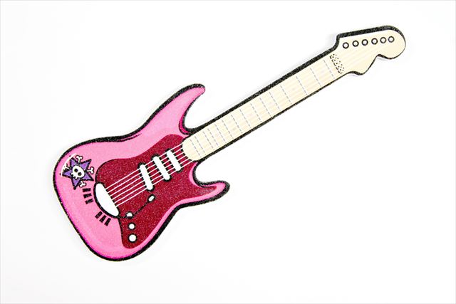 ギターを掻き鳴らしている気分で爪が削れるROCKな爪研ぎ「Rockstar Nails - Nagelfeile」