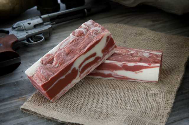 食べるのはNG！物凄くベーコンっぽい石鹸「Bacon Soap」