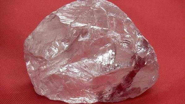 ロシアで超巨大なダイヤが発掘された！大きさはなんと158.2カラット･･･