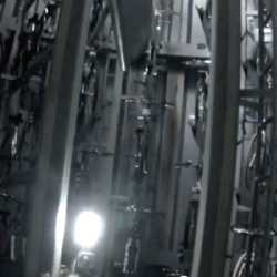 【7億円の威力】品川駅のハイテク自転車置場の内部を自転車につけたカメラで撮影した動画