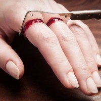 ぐぁー！！指がぁ！！見ているだけで痛くなる指輪「Cleaver Ring」