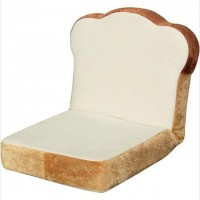 ニトリで売っているニトリっぽくない「食パン型の座椅子」がなんかいい感じだぞ！