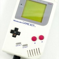 【ガジェット】ゲームボーイ型のハードディスク「USB 3.0 Game Boy Hard Drive」