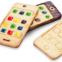 iPhone型のクッキーが作れる型「iCookie Cutter」