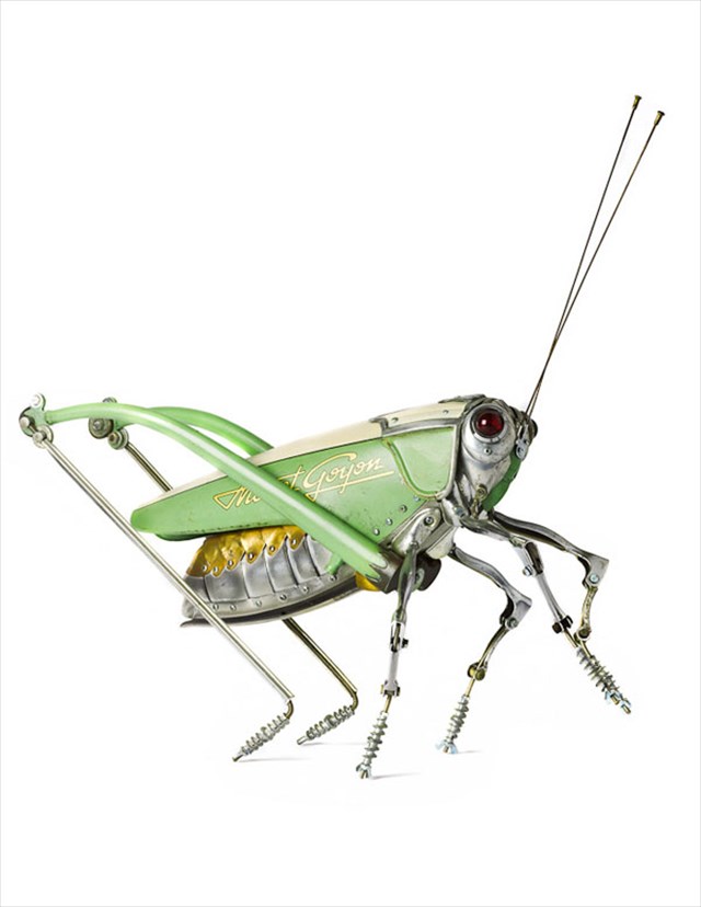 【アート】ジャンク品から寄せ集めた部品で作った昆虫の模型が驚くほどリアルで凄い
